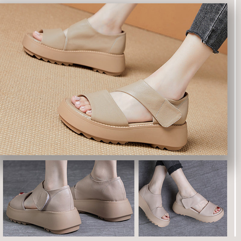 Dámske retro sandále s hrubou podrážkou a zapínaním na suchý zips