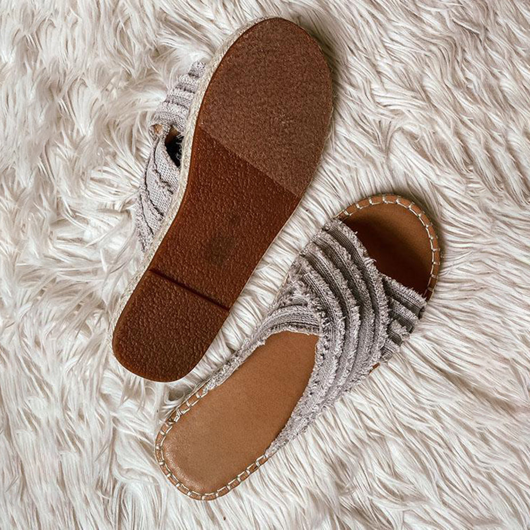 Podporné a štýlové ortopedické letné topánky Flats
