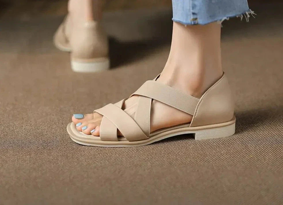 Dámske ploché kožené sandále Wave